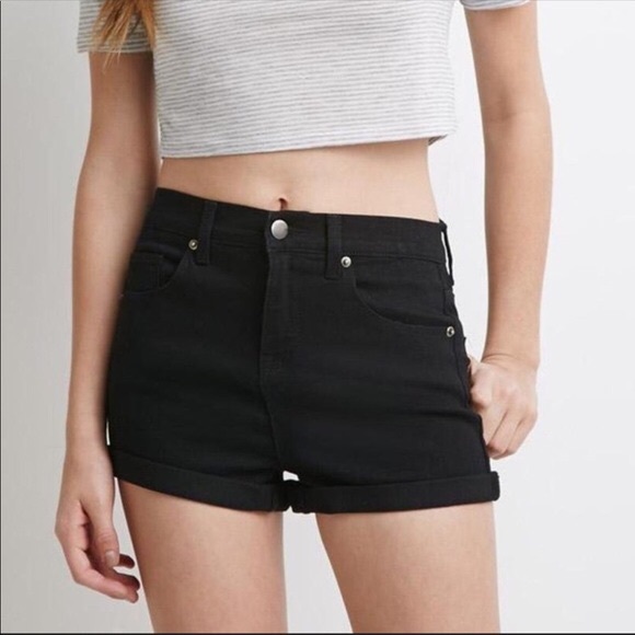 black mid rise shorts